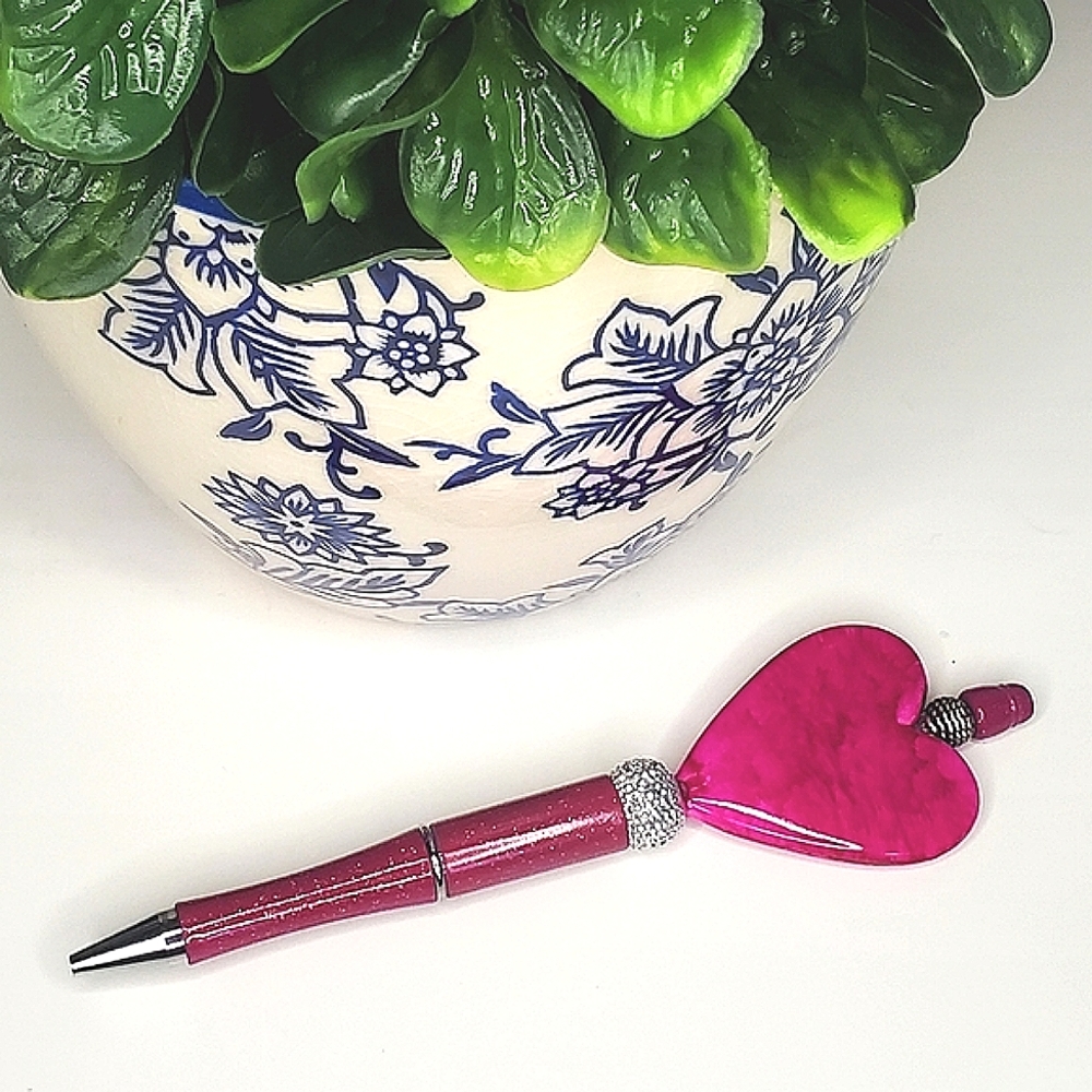 AMARANTH  BEADED PEN